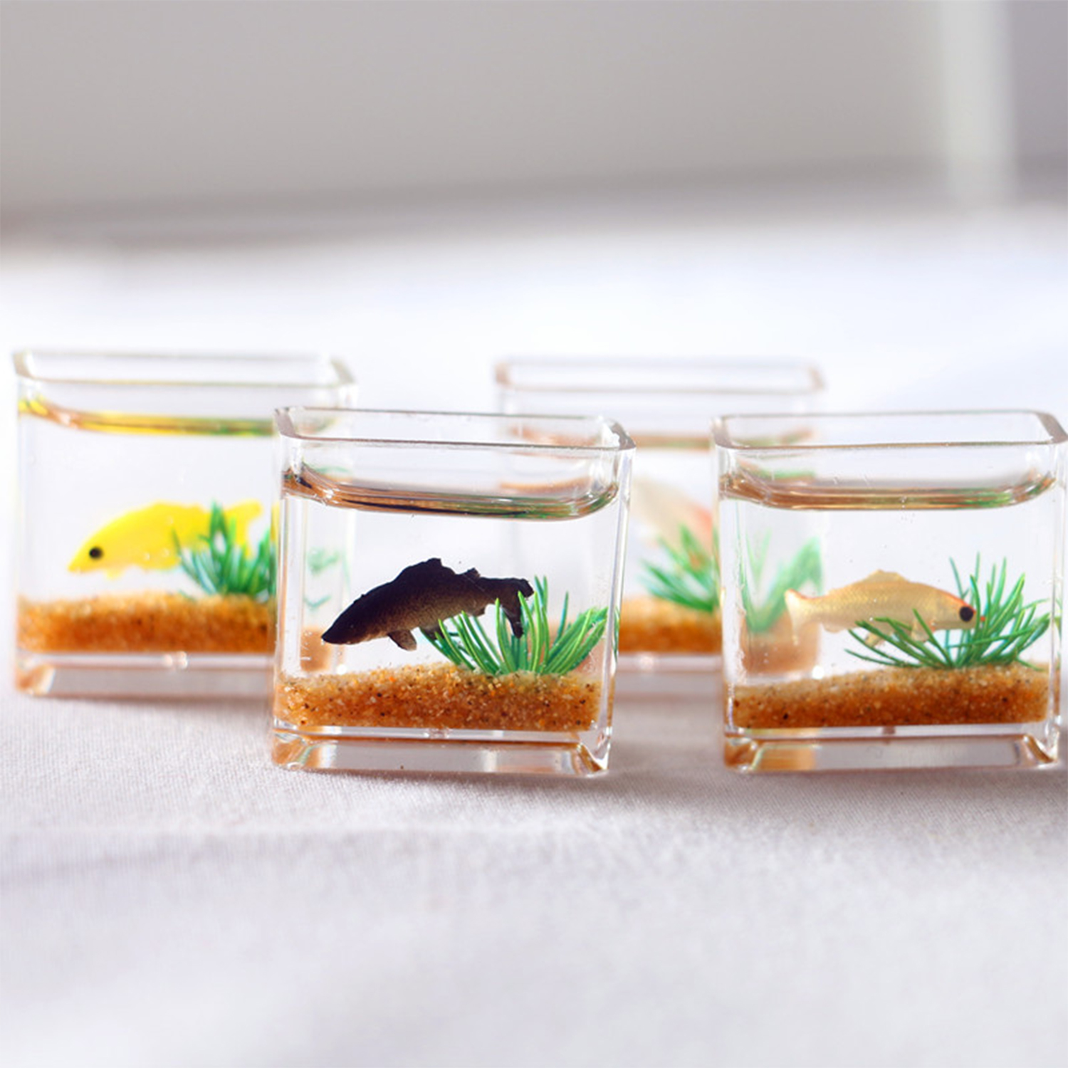 Dollhouse Miniature Glass Fish - đánh giá và giá Marine Aquarium Hobby